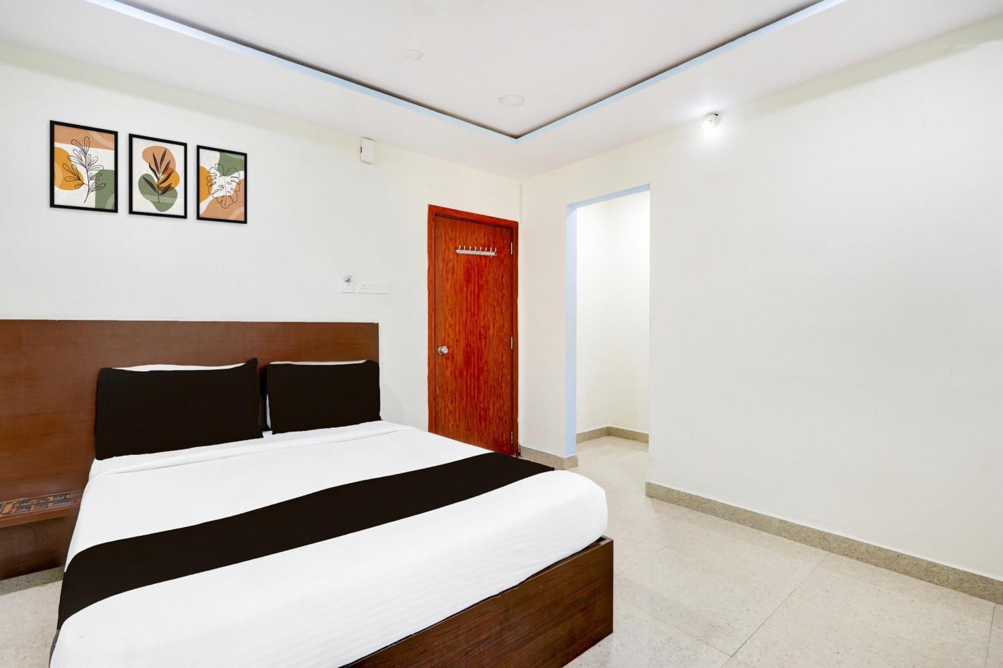 Super Hotel O At Home Hotel Darbar Hyderabad Exterior foto