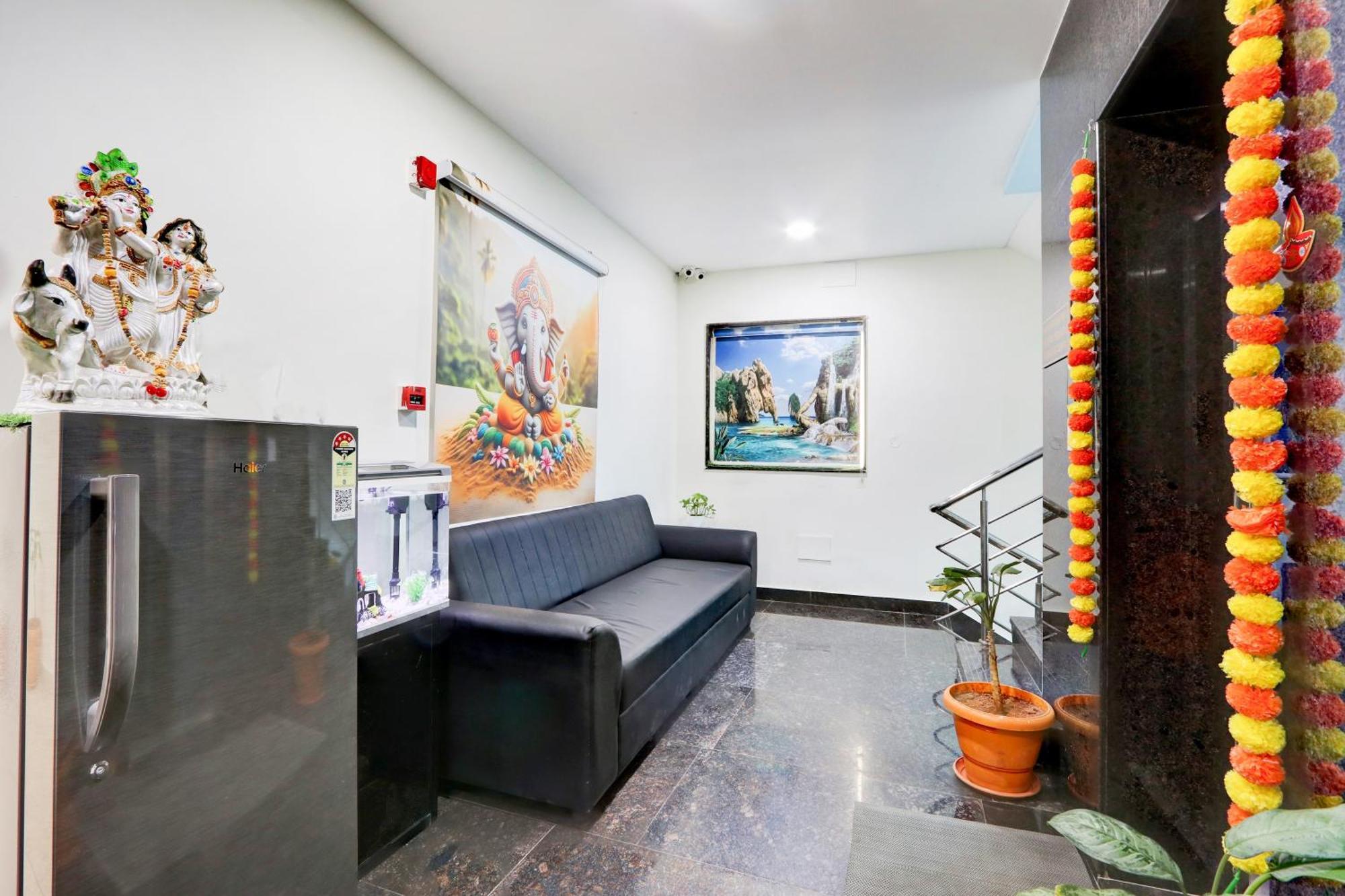 Super Hotel O At Home Hotel Darbar Hyderabad Exterior foto